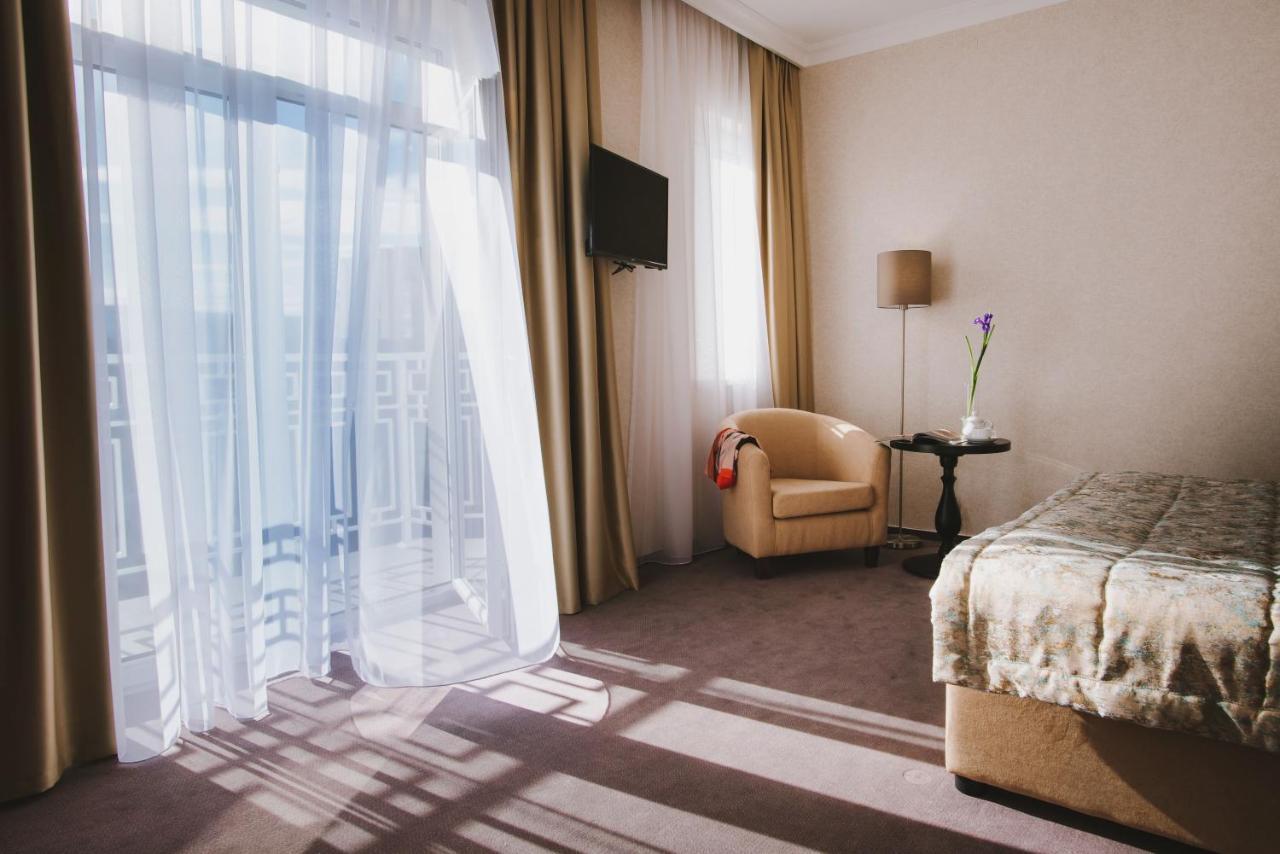 טרוסקבץ Hotel Alkor מראה חיצוני תמונה