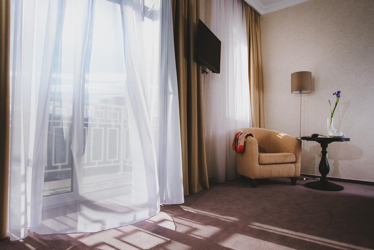 טרוסקבץ Hotel Alkor מראה חיצוני תמונה