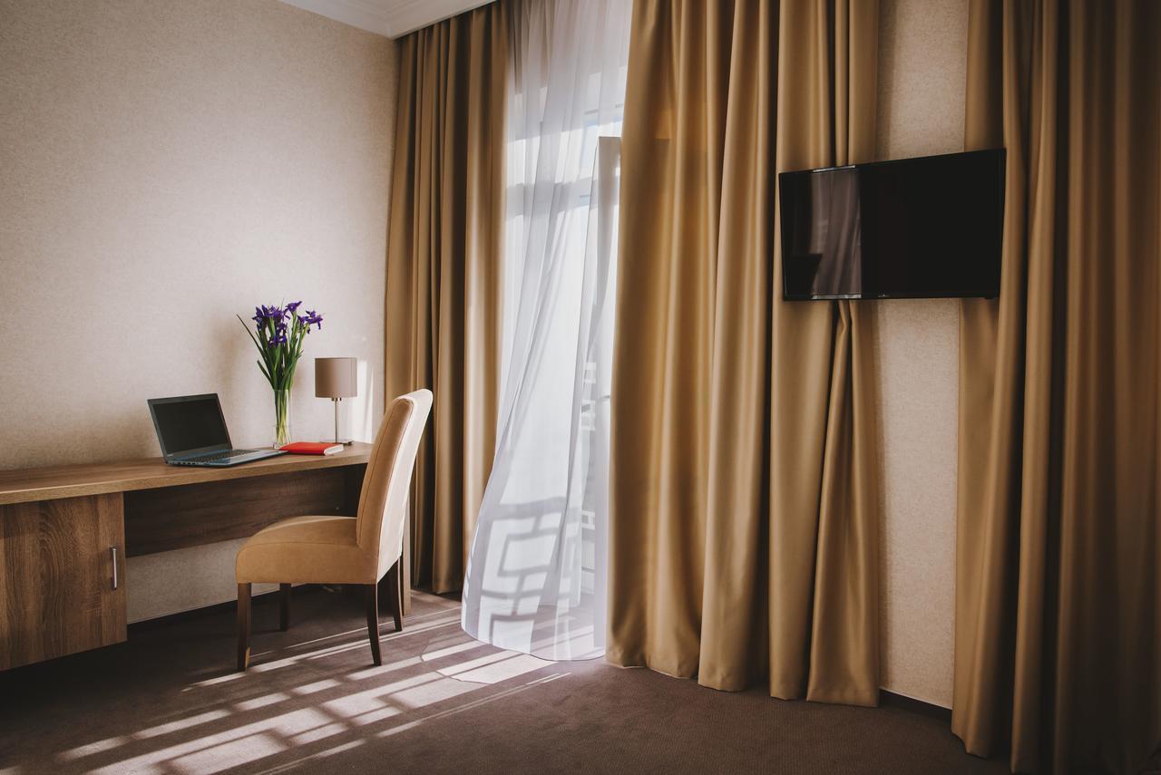 טרוסקבץ Hotel Alkor מראה חיצוני תמונה