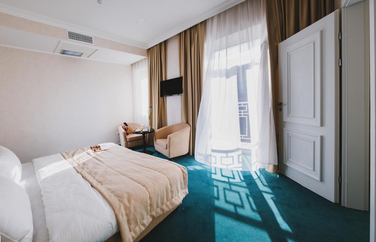 טרוסקבץ Hotel Alkor מראה חיצוני תמונה