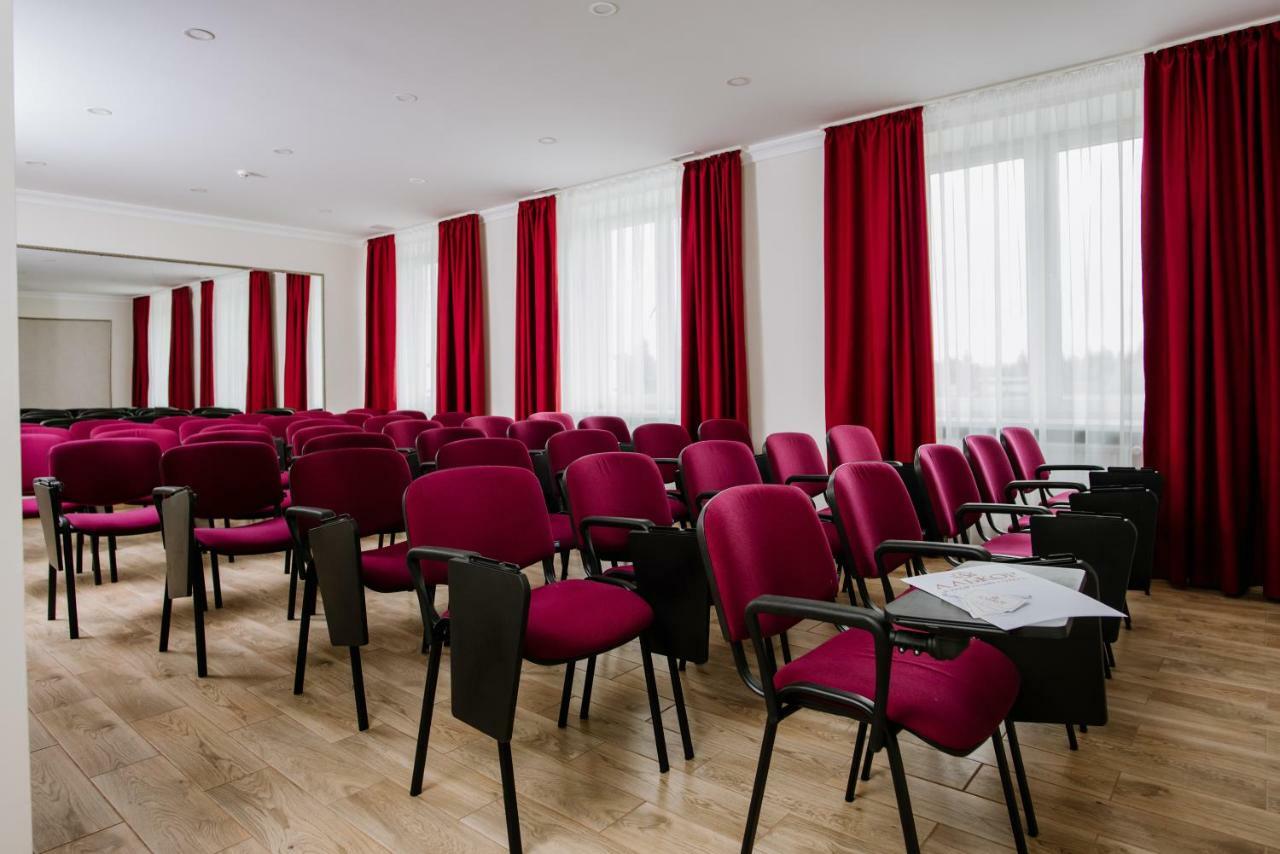 טרוסקבץ Hotel Alkor מראה חיצוני תמונה