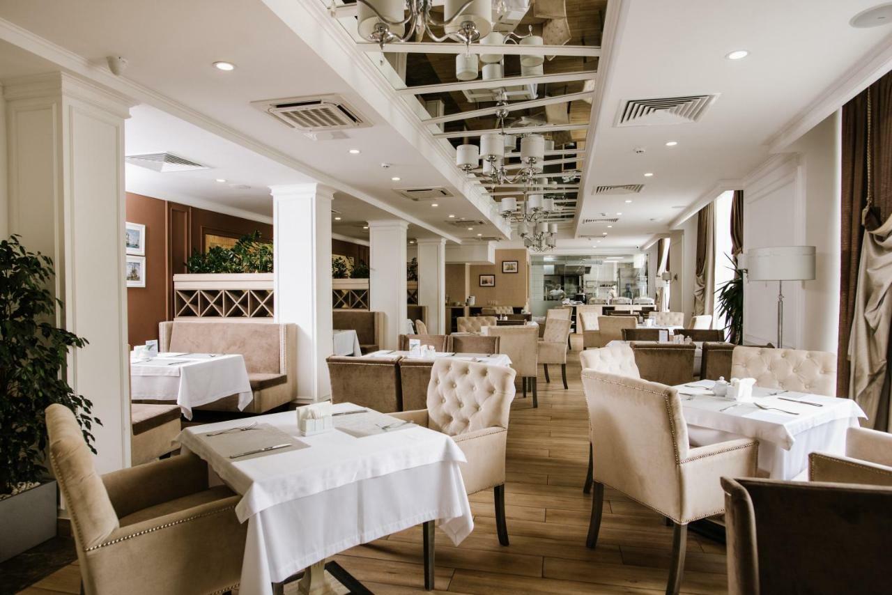 טרוסקבץ Hotel Alkor מראה חיצוני תמונה